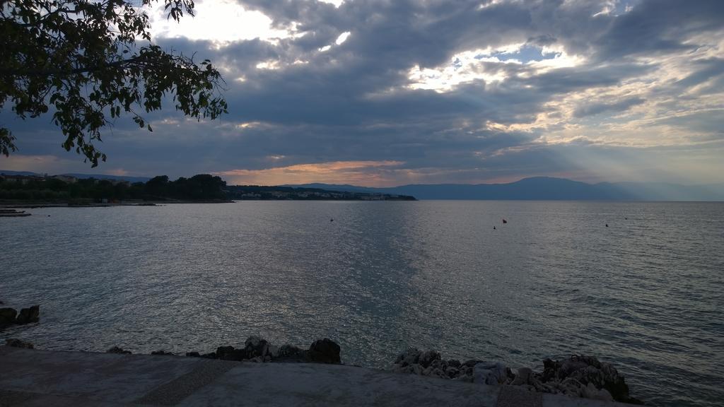 Holiday Home Momcilovic มาลินสกา ห้อง รูปภาพ